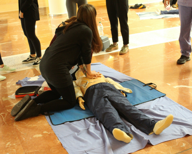 Gli studenti di Infermieristica UniSR per la Basic Life Support (BLS) Marathon