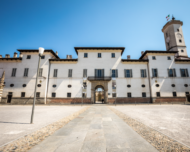 La Facoltà di Filosofia a Cesano Maderno: il Preside presenta il progetto.